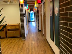 -乌托邦轰趴日租聚会别墅(先生的院子店)