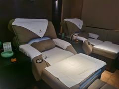 -金色印象·4K影院式足体养生(南坪桃源店)