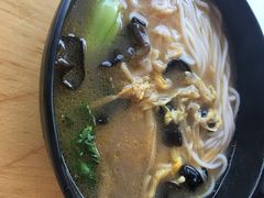 -三千粉牛肉米粉(来客茂店)