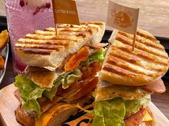 -Catch Bagel(芳草地店)