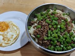 素椒杂酱面-左撇子私房面