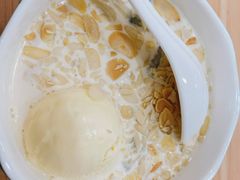 招牌白雪奶香豆花-妙味招领四川冒菜(工农新村店)