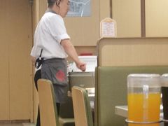 -海底捞火锅(武胜路凯德广场店)