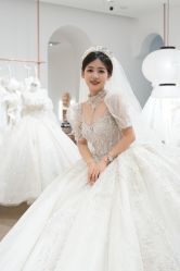 -派丽莫Pellimo原创设计婚纱品牌