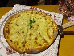 洛奇榴莲披萨-MR.ROCKY洛奇先生RESTAURANT&BAR(宝安壹方城店)