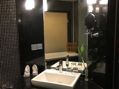 -岳阳阿波罗御庭酒店