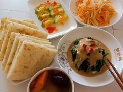 -天鹅到家·保姆月嫂育儿嫂(朝阳店)