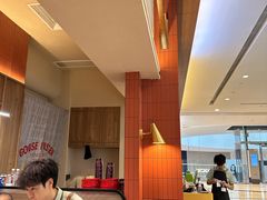 -鹅冠港式茶餐厅(来福士店)