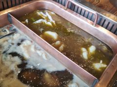 -老牌坊云南鱼豆花火锅(爱建店)