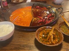 -萍姐火锅·公路夜市(武汉首店)