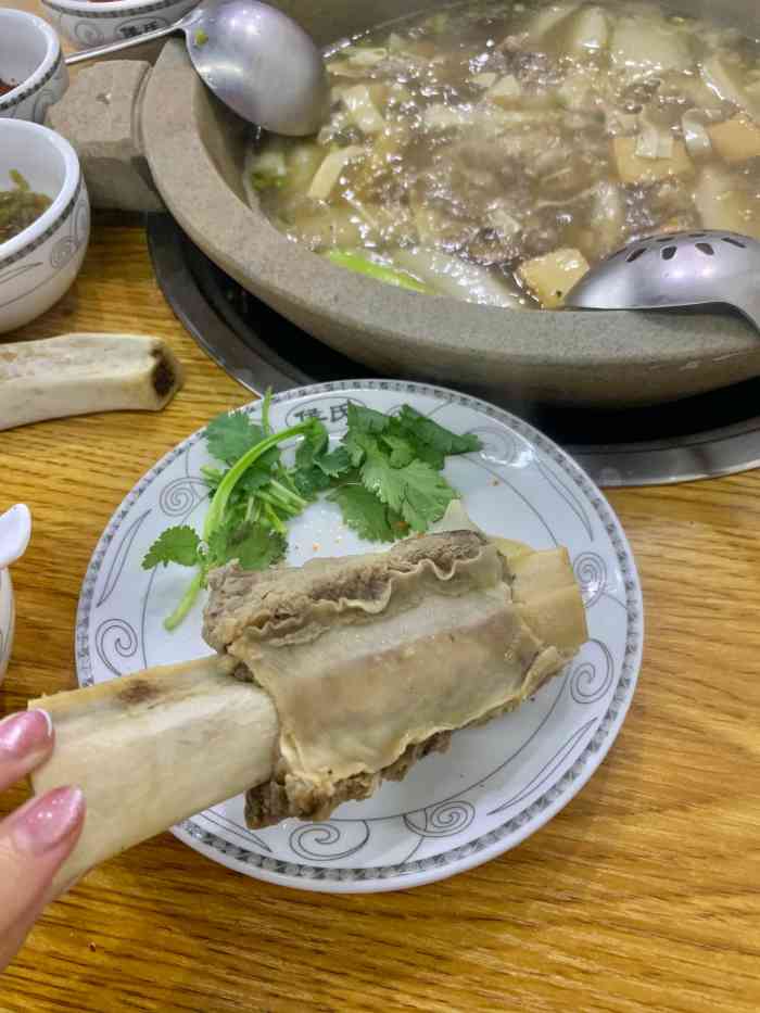 荒野石锅牛排(亳州店)-"大众点评的69.9的套餐,总体性价比非常.