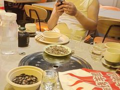 -沪上名羊天下•烤羊腿•东北烧烤•小龙虾(浦东直营总店)