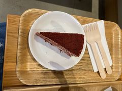 红丝绒蛋糕-Café & Meal MUJI(北京坊店)