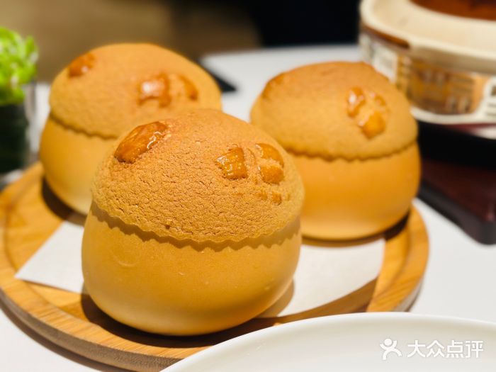 炳胜公馆(珠江新城店)招牌菠萝包图片