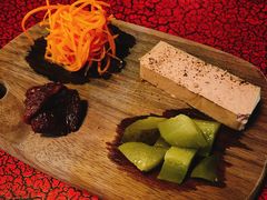 -羽深肉铺 Steak & Wine