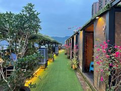 -冰冰龙虾·江湖菜·花园江景餐厅
