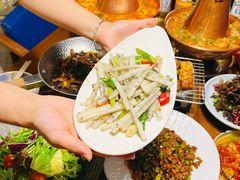 -雀舞云南菜(天津天河城购物中心店)