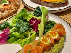 -Common Table · Brunch & Coffee