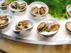 -雍和会海鲜姿造自助(湖东路店)
