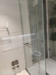 -HEYAN荷妍专业脱毛连锁机构