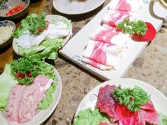胶原肥牛-小龙坎老火锅(滨江店)