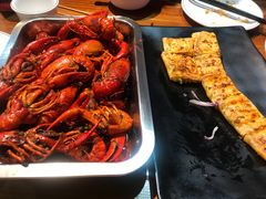 -三妹小龙虾·黄油蟹(华侨城总店)