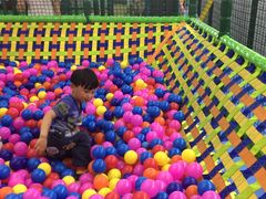 -蒙特利亲子乐园