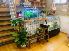 -Rabbit Cafe私房西餐甜点咖啡(栖霞路店)