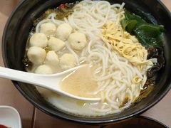 -灵芝妹子海鲜米线(瓦房店新玛特店)