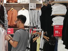 -优衣库(上海金桥太茂店)