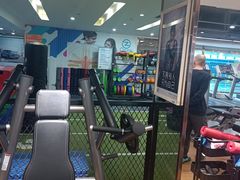 -奥力健身游泳俱乐部(华悦店)