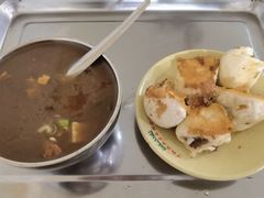 -丁红照水煎包胡辣汤