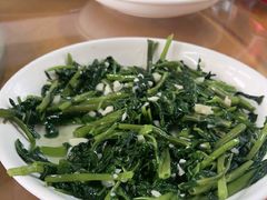 -芦茨金富饭庄·25年老字号·专做稻草鸡