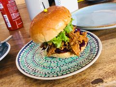 手撕猪肉汉堡-RAC BAR(安福路店)