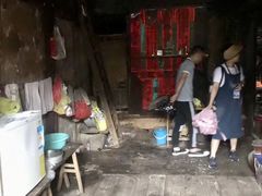 -高荡千年布依古寨旅游景区