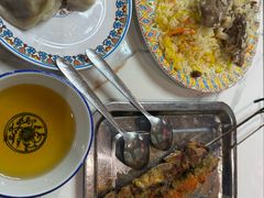 -努日曼无花果抓饭快餐(和田街小区店)