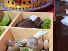 -爱新觉罗福臨火锅馆(万科滑雪场店)