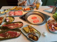 -佰烧海鲜烤肉火锅自助(世茂国际广场店)