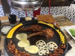 -三国惹火烤肉·中日韩烤肉集合店(百草路店)