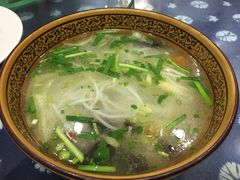 -桥香园云南过桥米线(金马碧鸡店)