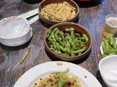 -老街烧烤大排档·地道湖北菜·龙虾馆(汉口火车站店)