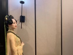 点击看大图 -盘子女人坊古装写真摄影(天津总店)