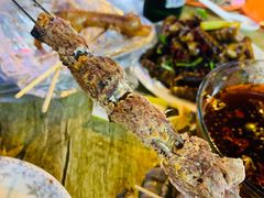 -兄弟小串(华新·名筑店)