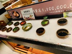 -呷哺呷哺(常营华联店)