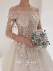 -GRACE KELLY婚纱与礼服(天津店)