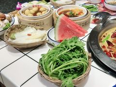 -喜悦小串丹东小黄牛海鲜烧烤大排档(民主广场店)