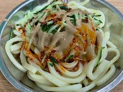 麻酱凉皮-清真老铁家灌汤包