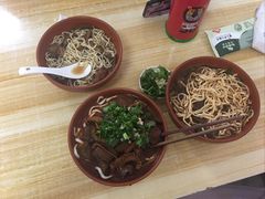-小卫香辣面馆(老二中老大门店)
