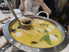 野菌豆瓣鱼圆锅-品大伍·食之道品伍味(汪海店)