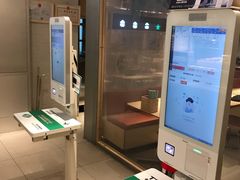 -老乡鸡(上海白玉兰广场店)
